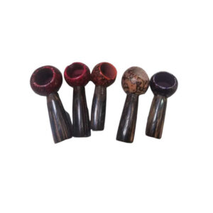 Pipa de Tagua Tallada Artesanal | Colores surtidos (4-5 cm)